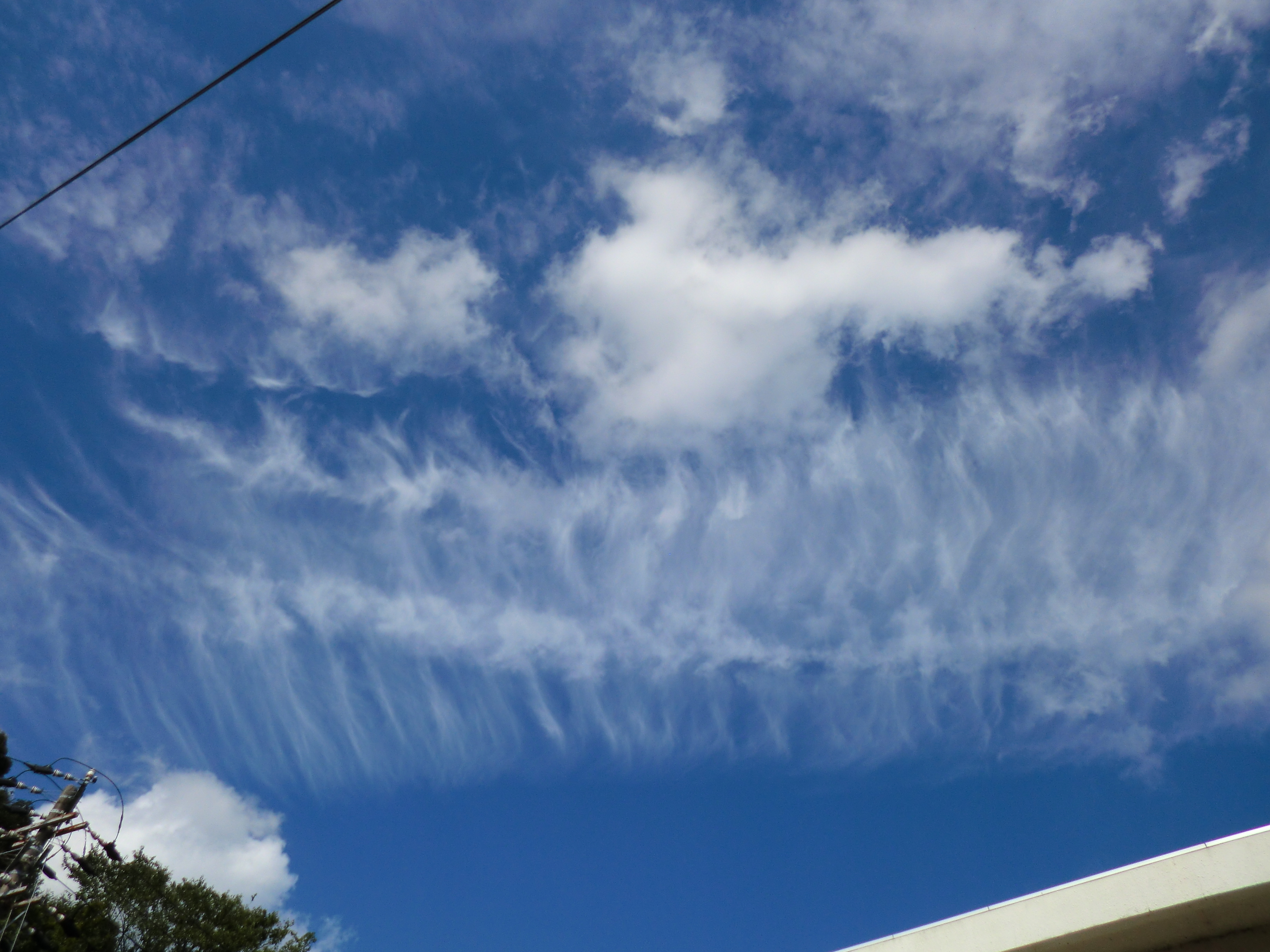 10 21 子供たちが見つけたこんな雲 萩間小学校